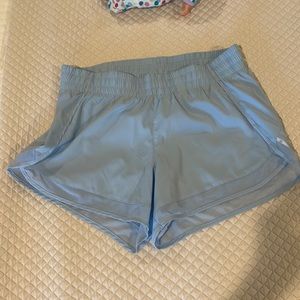 Athleta mesh racer run short 4”